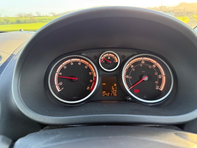 Used Vauxhall Corsa 2013 for sale - 76894879: Photo 17