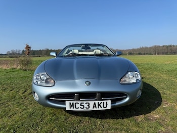 Used Jaguar XK8 2003 for sale - 77759640: Photo