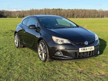 2014 (14) - 1.4T 16V 140 Limited Edition 3dr