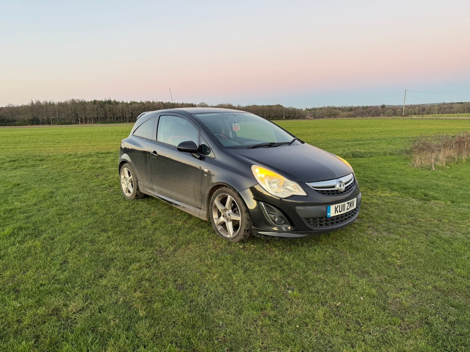 Used Vauxhall Corsa 2011 for sale - 77206934: Photo 2