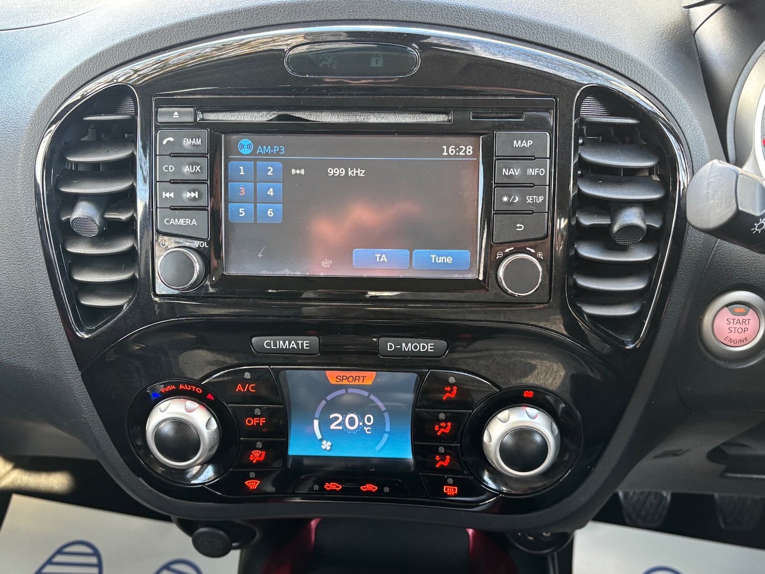 Used Nissan Juke 2013 for sale - 77819063: Photo 12