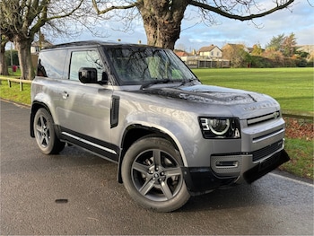 Used Land Rover Defender 2022 for sale - 77303915: Photo