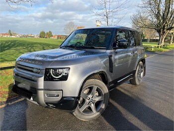 Used Land Rover Defender 2022 for sale - 77303915: Photo