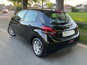 Used Peugeot 208 2016 for sale - 78139739: Photo