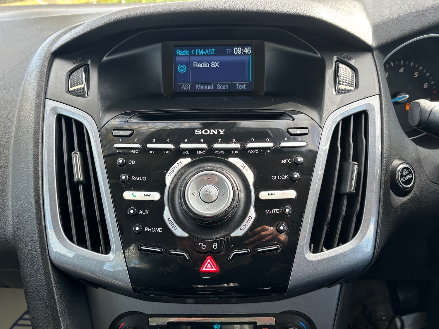 Used Ford Focus 2013 for sale - 78053178: Photo 12