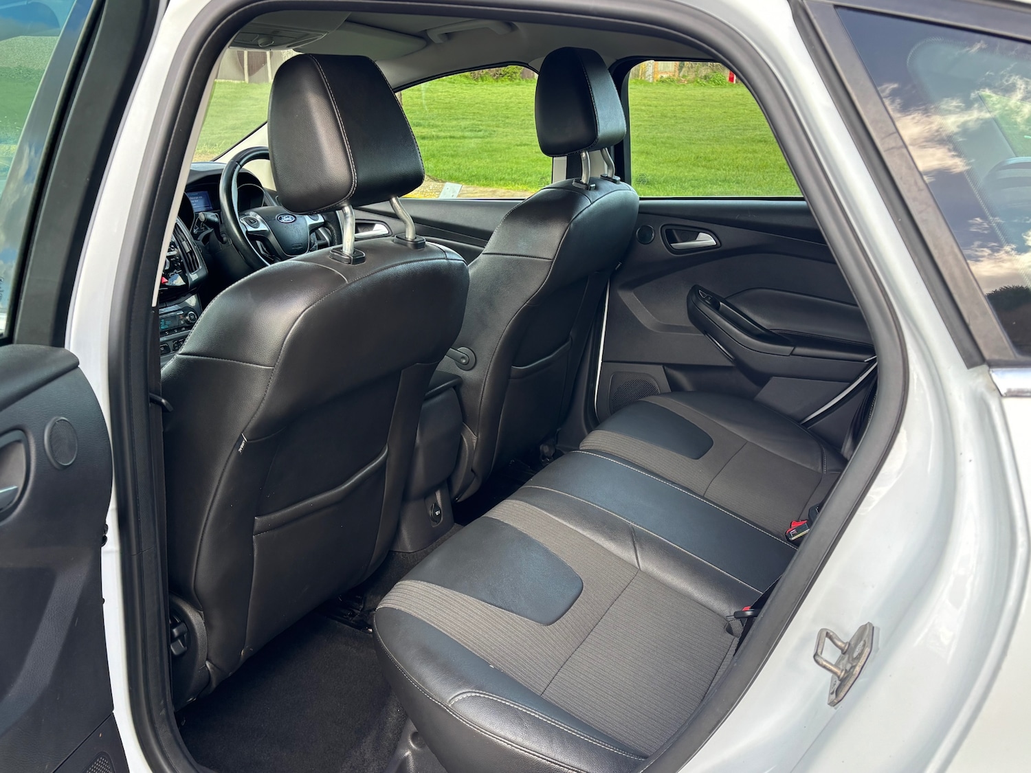 Used Ford Focus 2013 for sale - 78053178: Photo 8