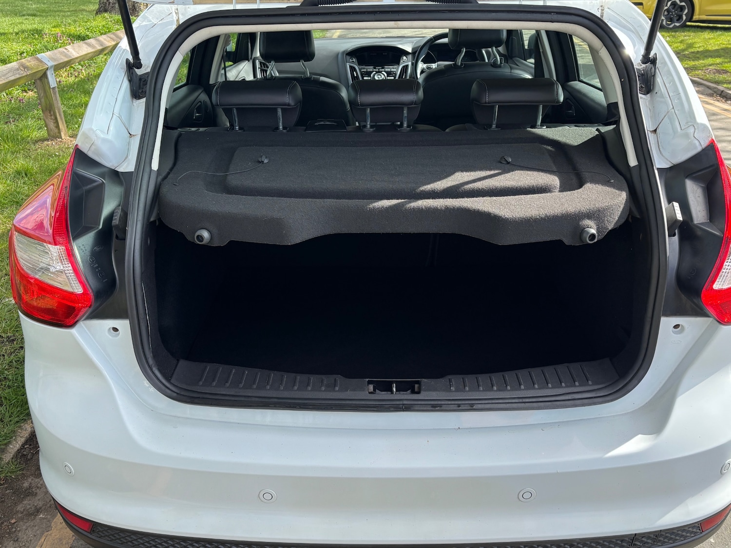 Used Ford Focus 2013 for sale - 78053178: Photo 9