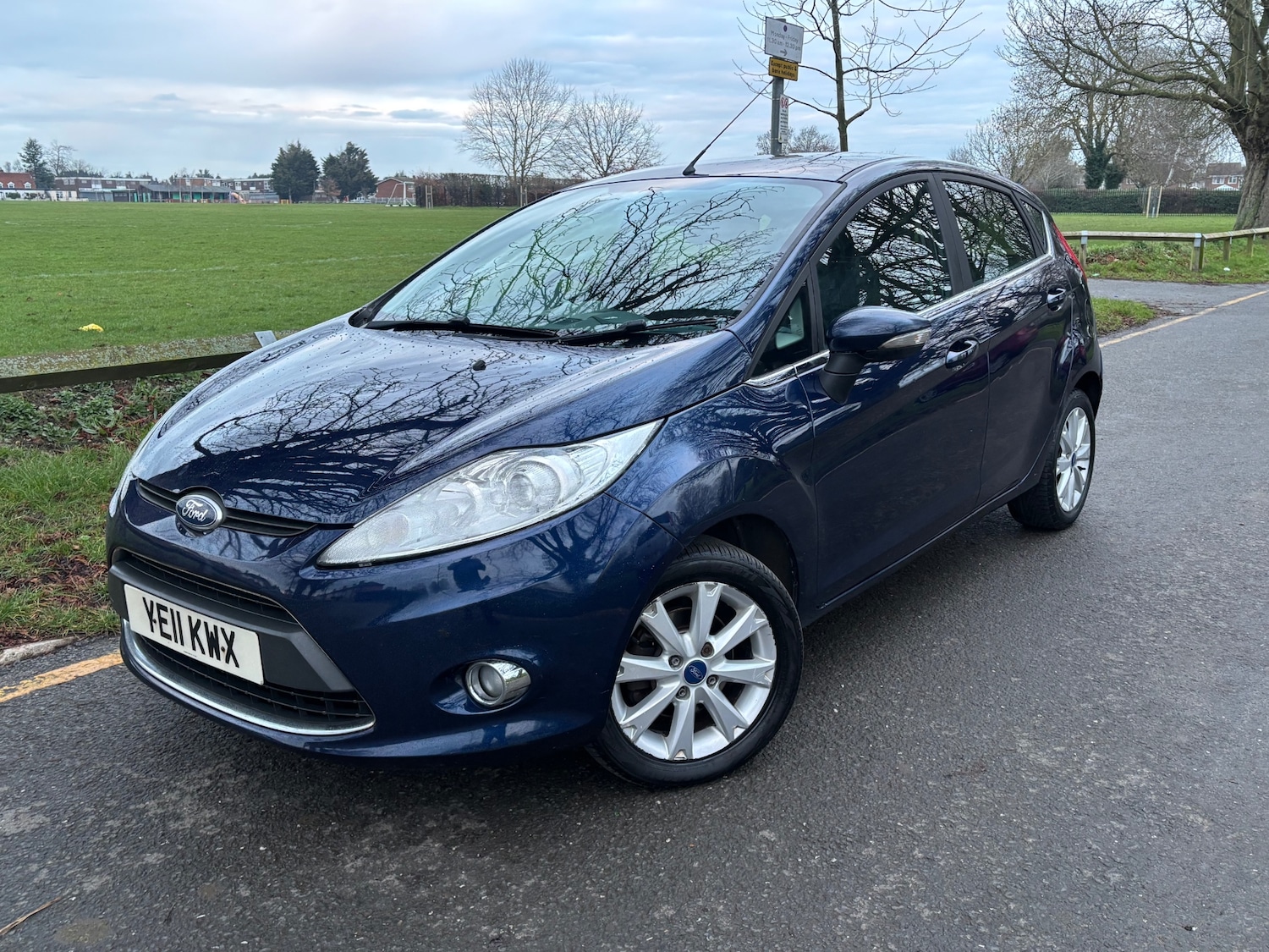 Used Ford Fiesta 2011 for sale - 77298649: Photo 2
