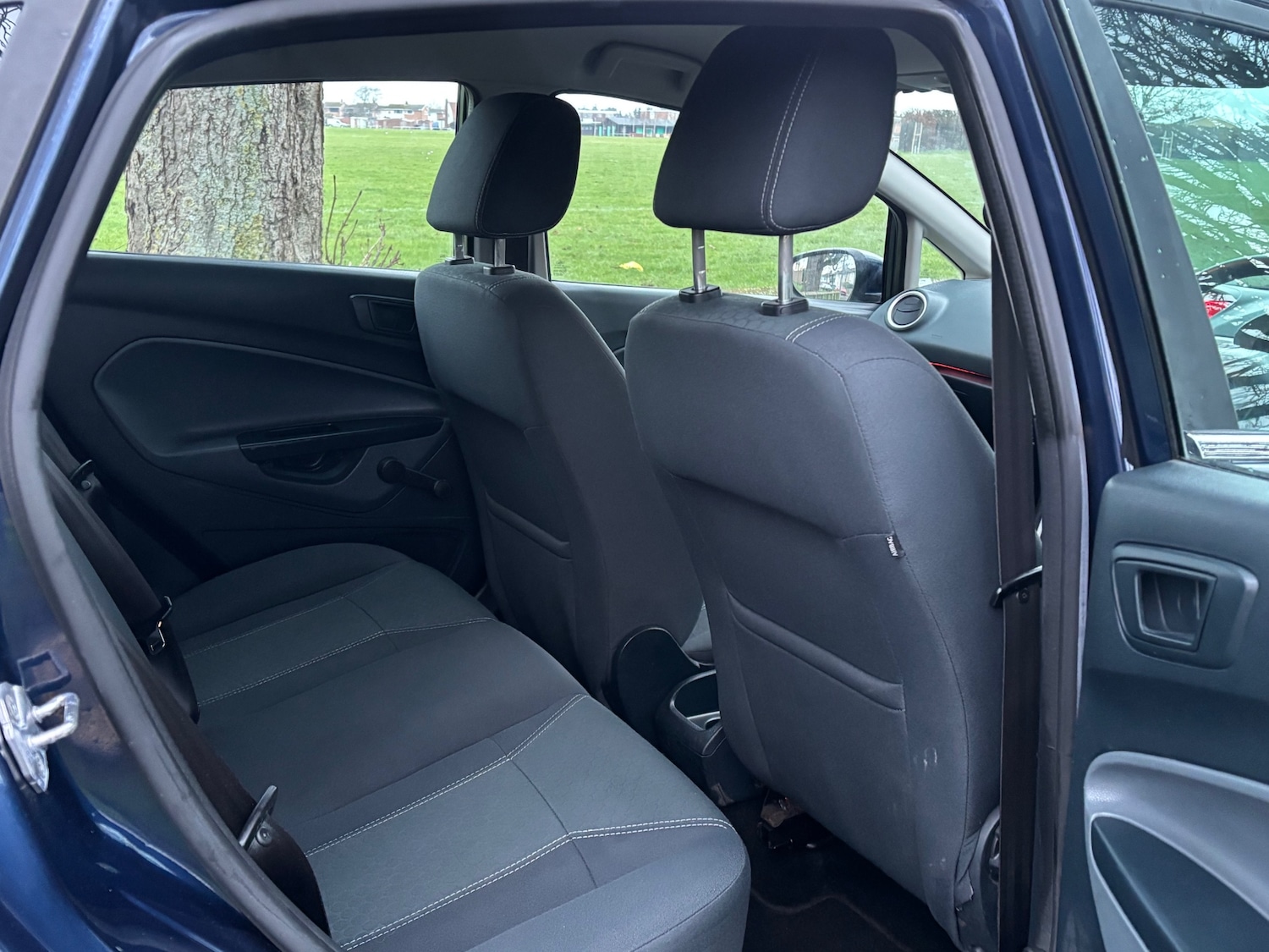 Used Ford Fiesta 2011 for sale - 77298649: Photo 7