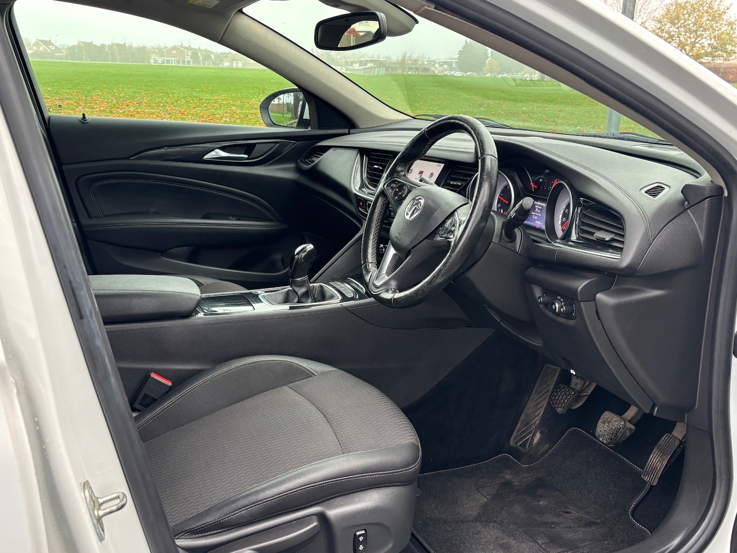 Used Vauxhall Insignia 2018 for sale - 77300793: Photo 5