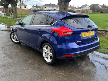 Used Ford Focus 2017 for sale - 77569749: Photo