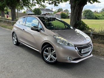 Used Peugeot 208 2012 for sale - 79115655: Photo