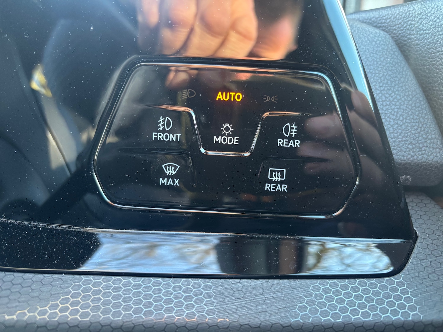 Used Volkswagen Golf 2024 for sale - 78015604: Photo 16