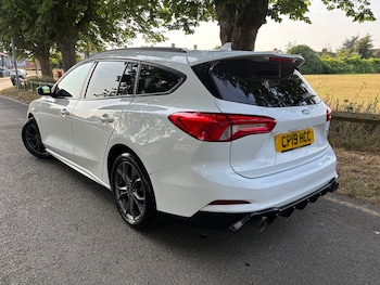 Used Ford Focus 2019 for sale - 79172095: Photo