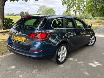 Used Vauxhall Astra 2012 for sale - 79112538: Photo