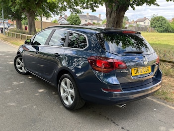Used Vauxhall Astra 2012 for sale - 79112538: Photo