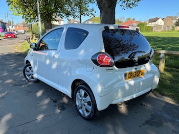 Used Toyota AYGO 2013 for sale - 78284961: Photo
