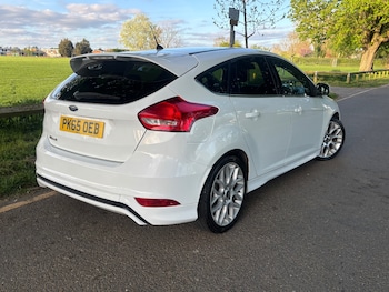 Used Ford Focus 2015 for sale - 78289123: Photo