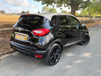 Used Renault Captur 2015 for sale - 79648237: Photo