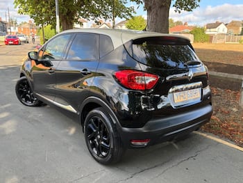 Used Renault Captur 2015 for sale - 79648237: Photo