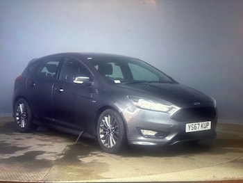 Used Ford Focus 2017 for sale - 77316399: Photo