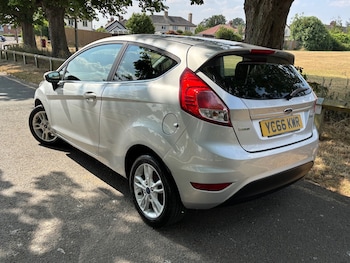 Used Ford Fiesta 2016 for sale - 79242215: Photo