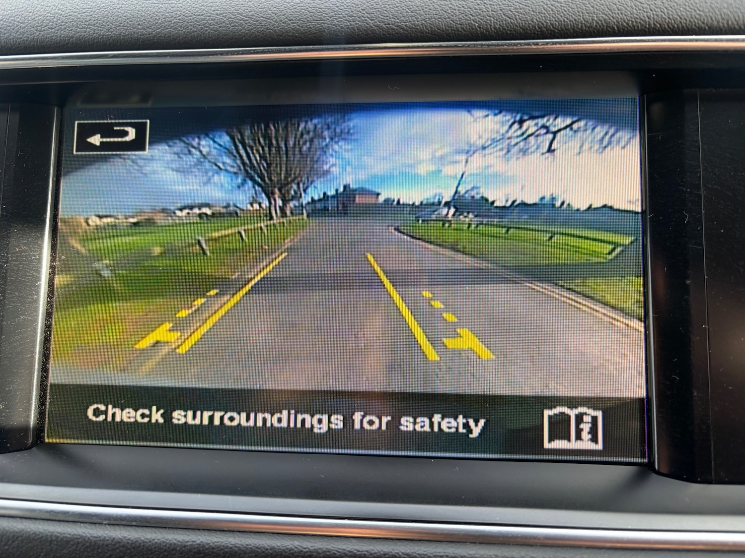 Used Land Rover Range Rover Sport 2015 for sale - 77303911: Photo 14