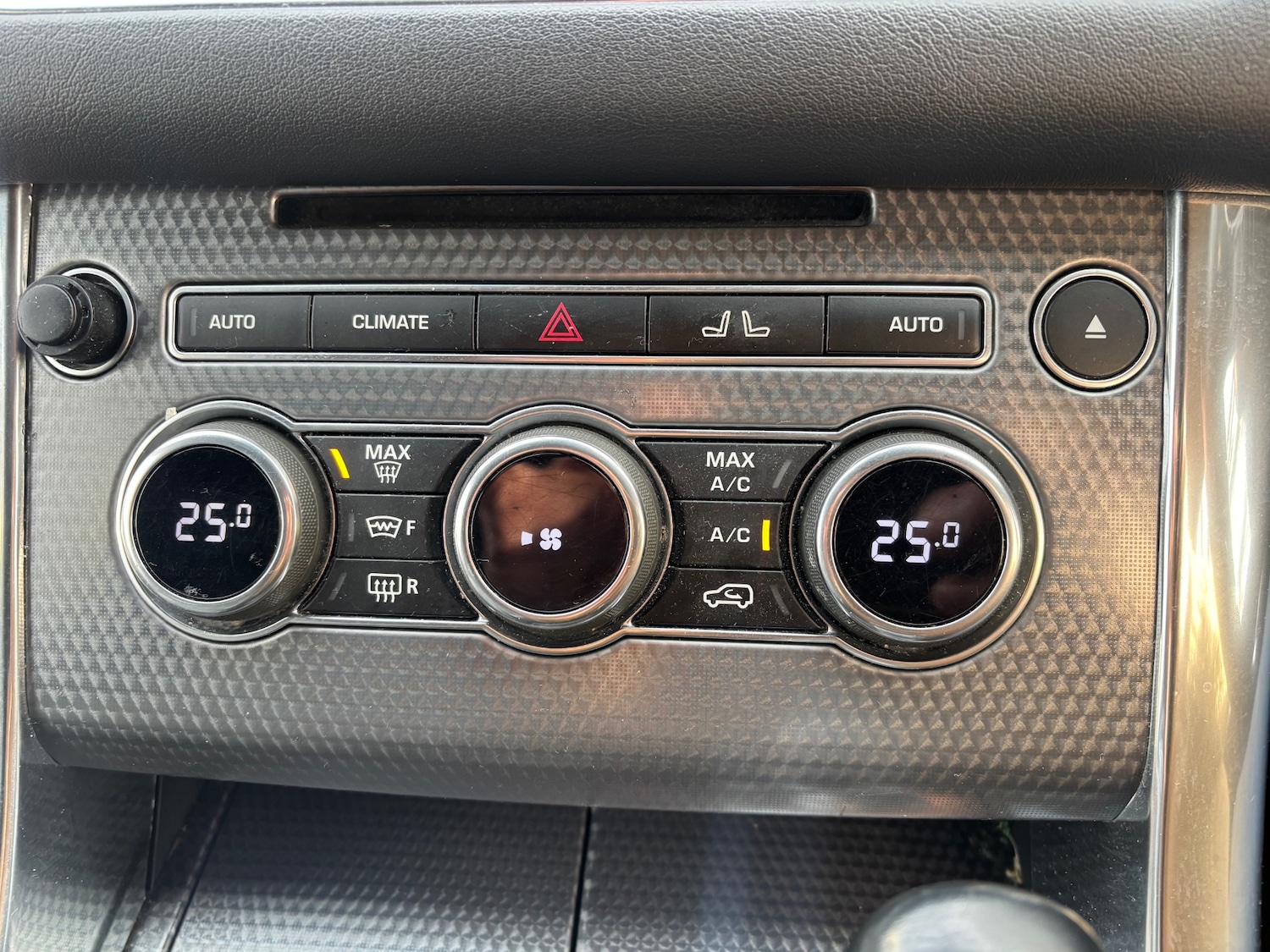 Used Land Rover Range Rover Sport 2015 for sale - 77303911: Photo 15