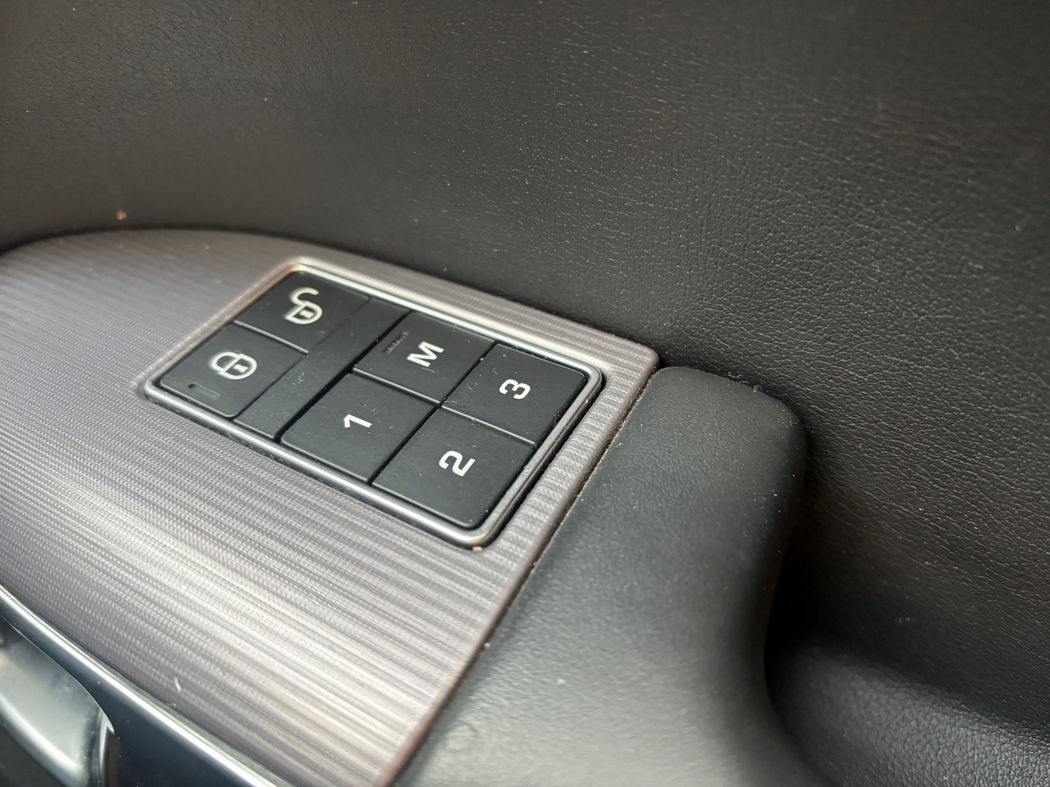 Used Land Rover Range Rover Sport 2015 for sale - 77303911: Photo 20