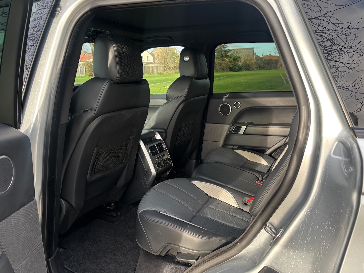 Used Land Rover Range Rover Sport 2015 for sale - 77303911: Photo 8