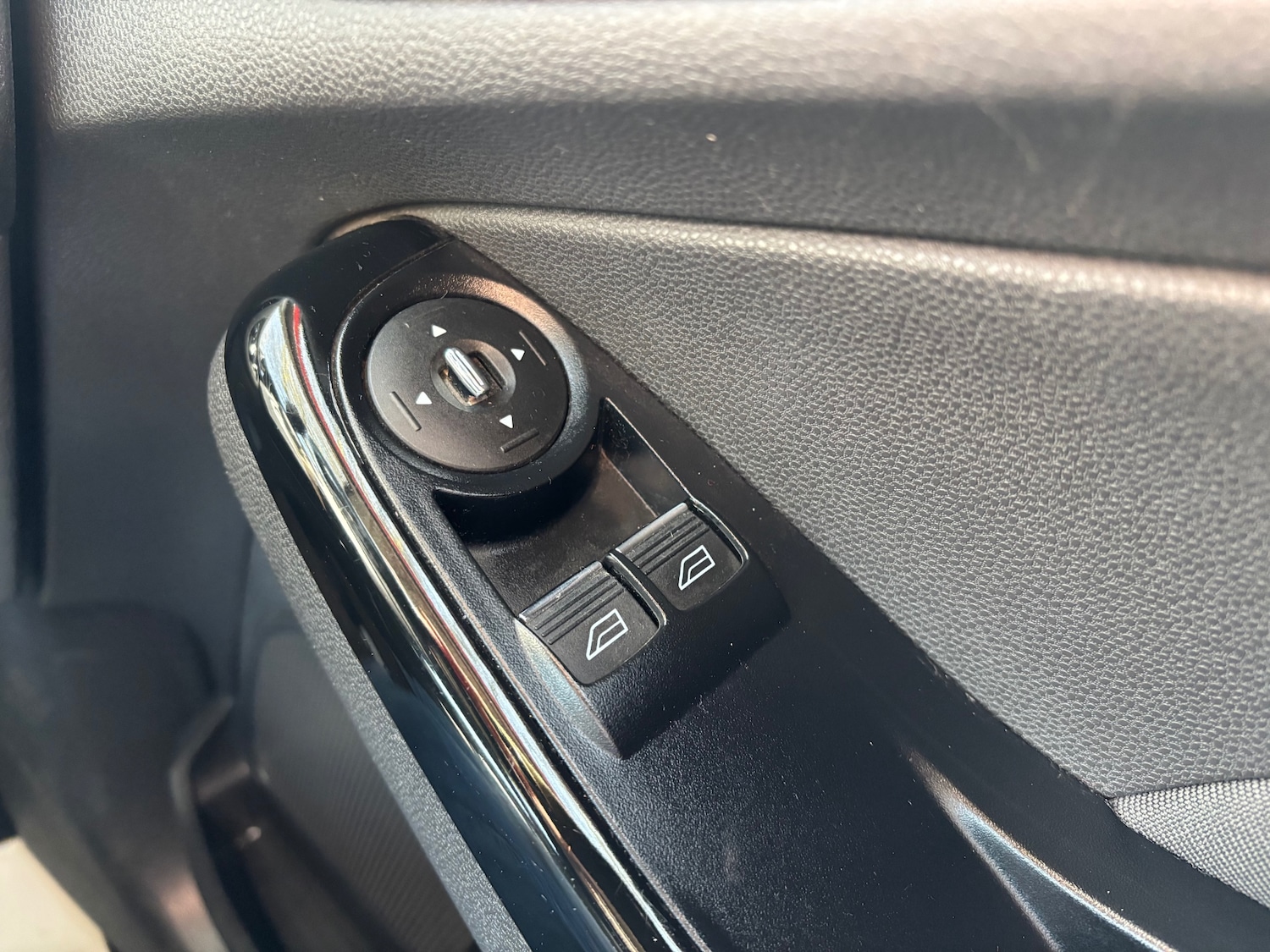 Used Ford Fiesta 2013 for sale - 77663080: Photo 15