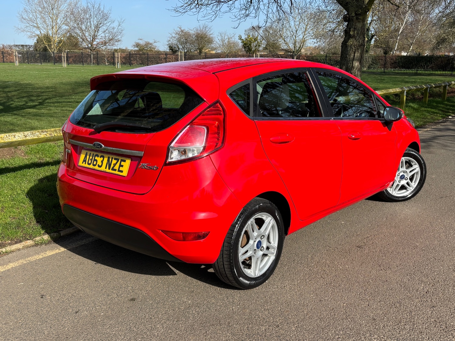 Used Ford Fiesta 2013 for sale - 77663080: Photo 3