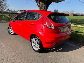 Used Ford Fiesta 2013 for sale - 77663080: Photo