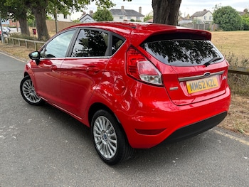 Used Ford Fiesta 2013 for sale - 79282123: Photo