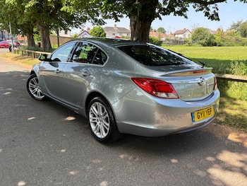 Used Vauxhall Insignia 2011 for sale - 78688065: Photo
