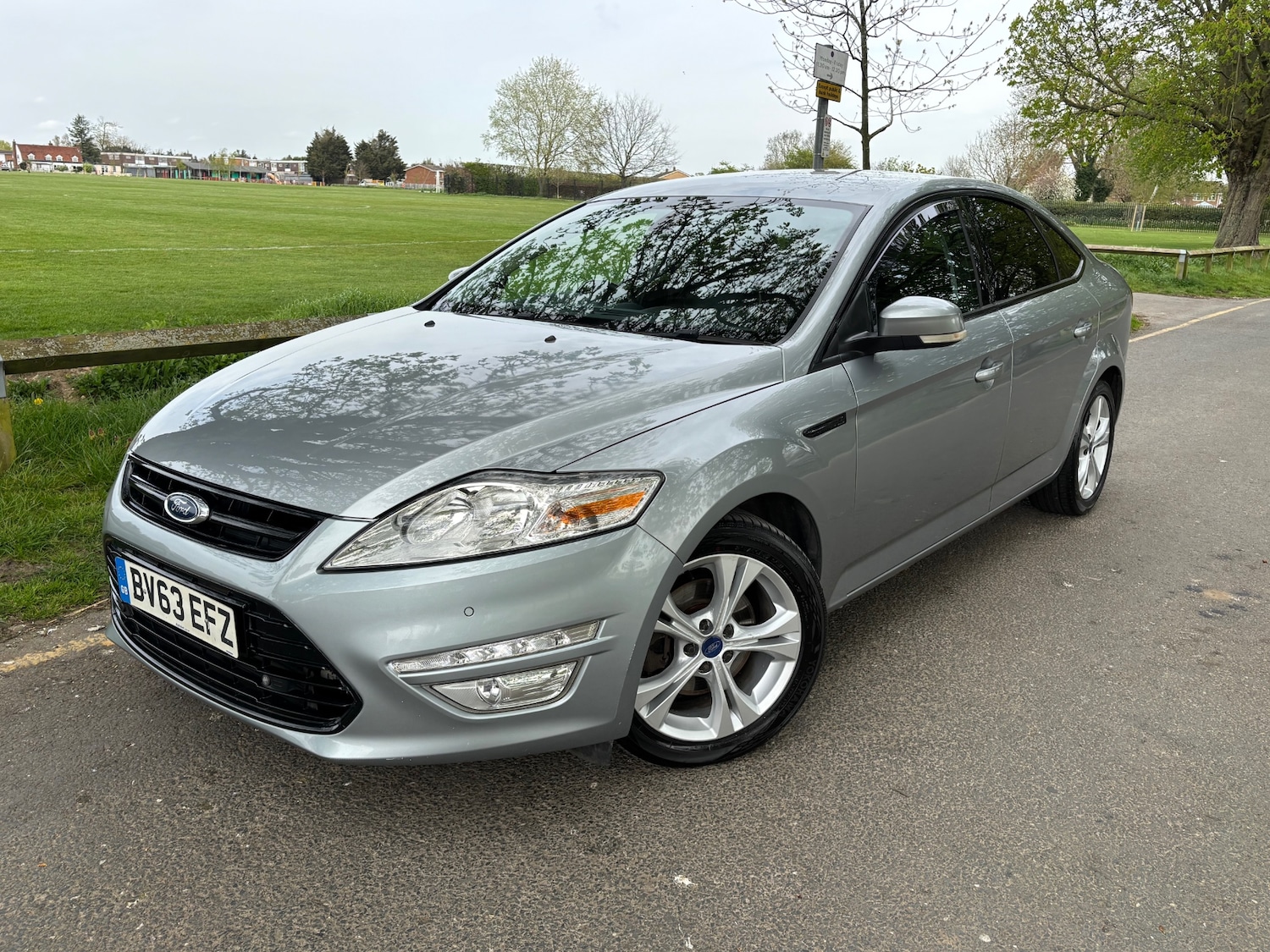 Used Ford Mondeo 2013 for sale - 78178074: Photo 2
