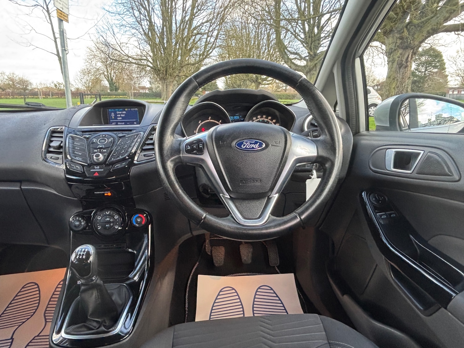 Used Ford Fiesta 2016 for sale - 77830318: Photo 10