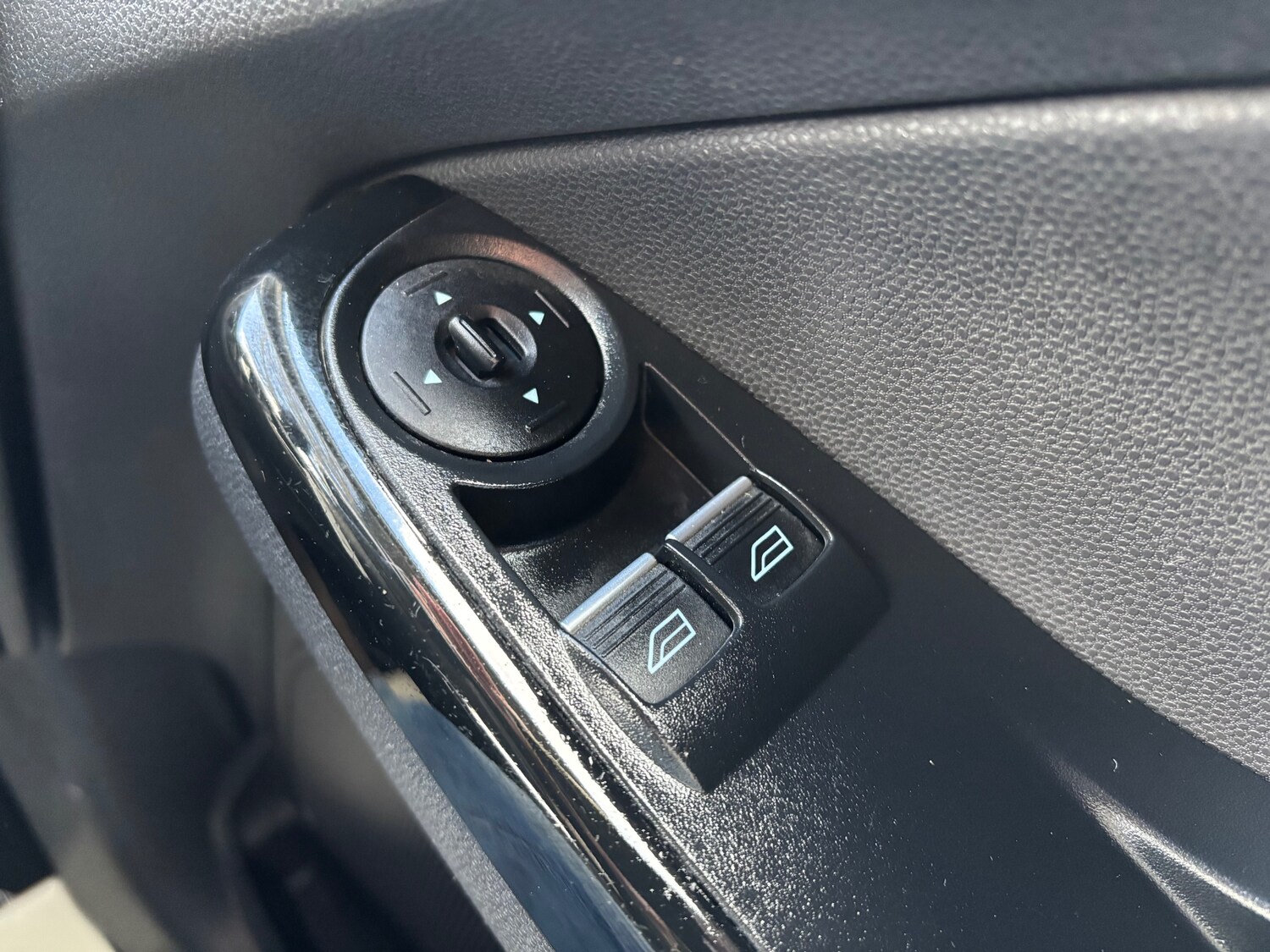 Used Ford Fiesta 2016 for sale - 77830318: Photo 15