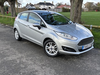 Used Ford Fiesta 2016 for sale - 77830318: Photo