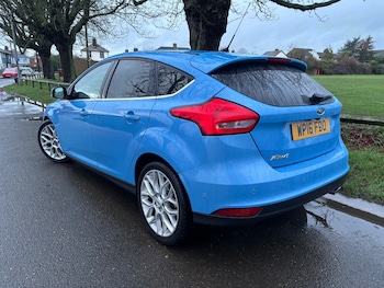 Used Ford Focus 2016 for sale - 77378119: Photo