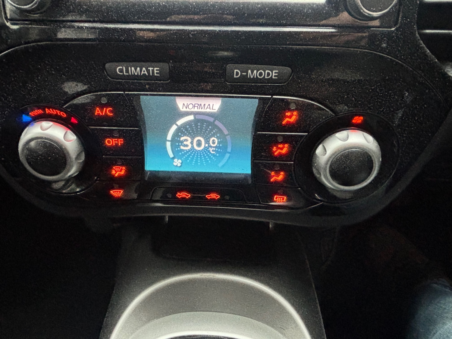 Used Nissan Juke 2013 for sale - 77300322: Photo 14