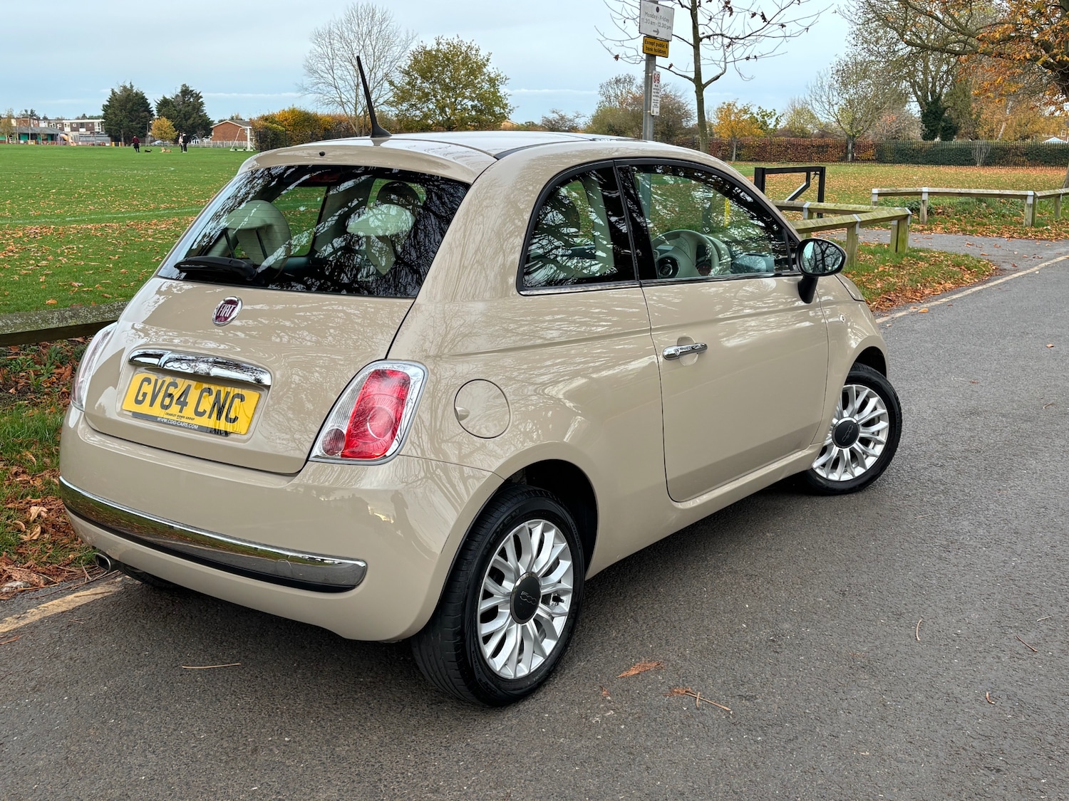 Used Fiat 500 2015 for sale - 77300777: Photo 3