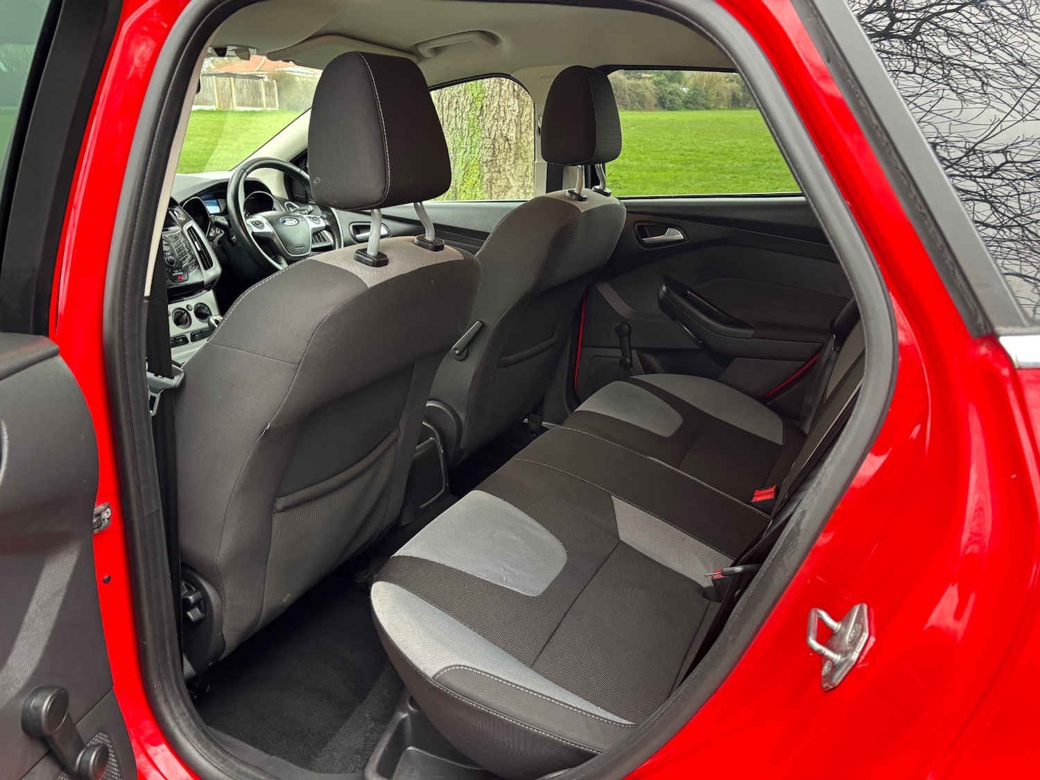 Used Ford Focus 2014 for sale - 77405851: Photo 8