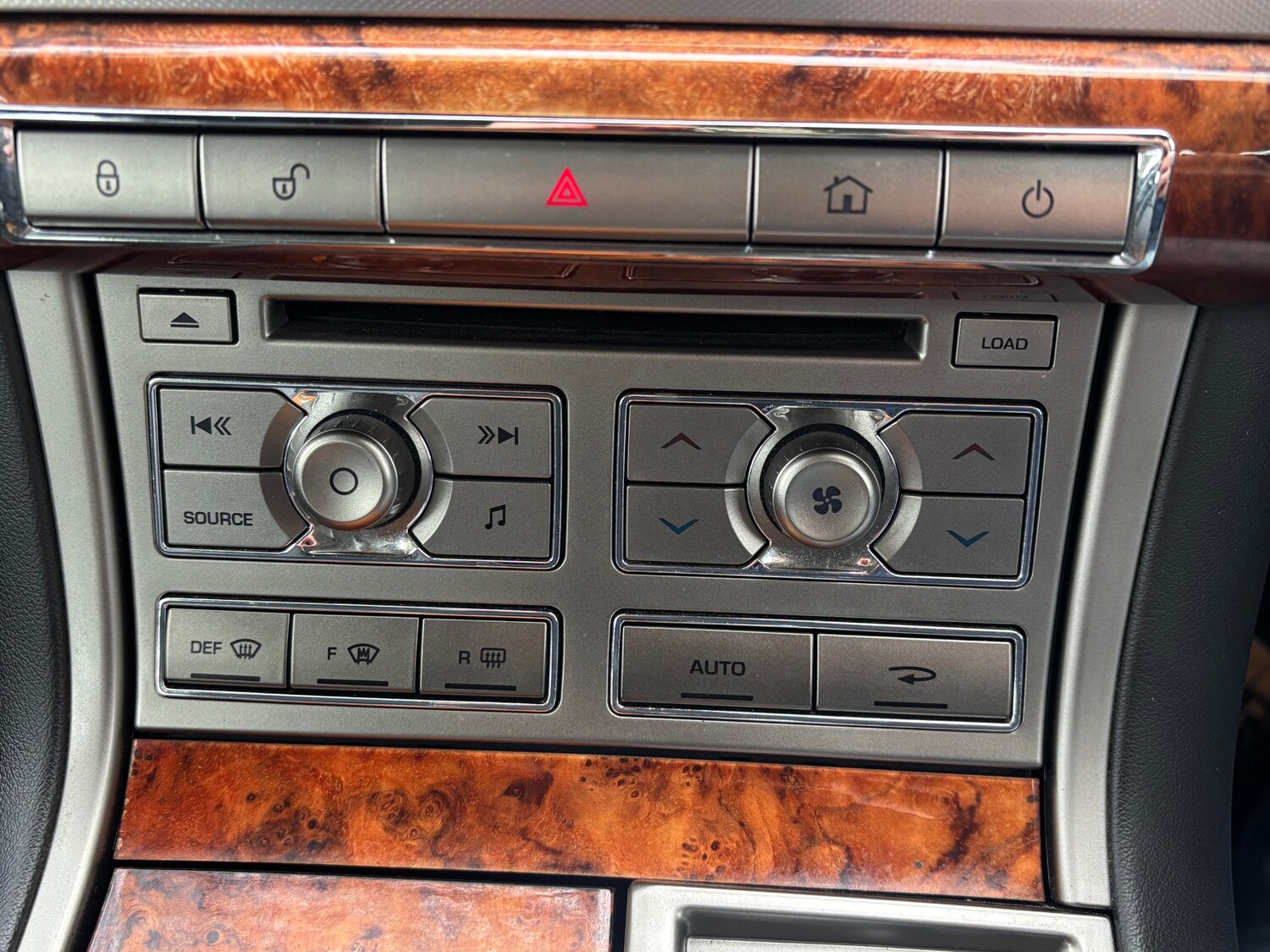 Used Jaguar XF 2009 for sale - 78123376: Photo 14