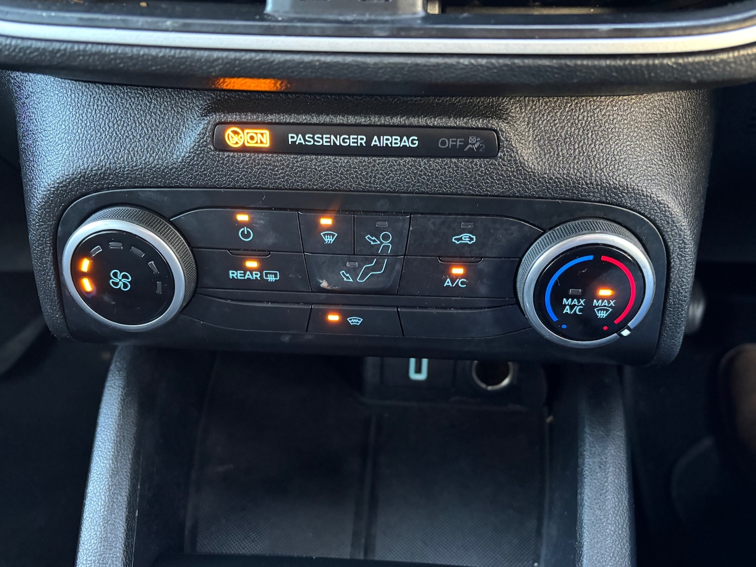 Used Ford Focus 2018 for sale - 77300689: Photo 14