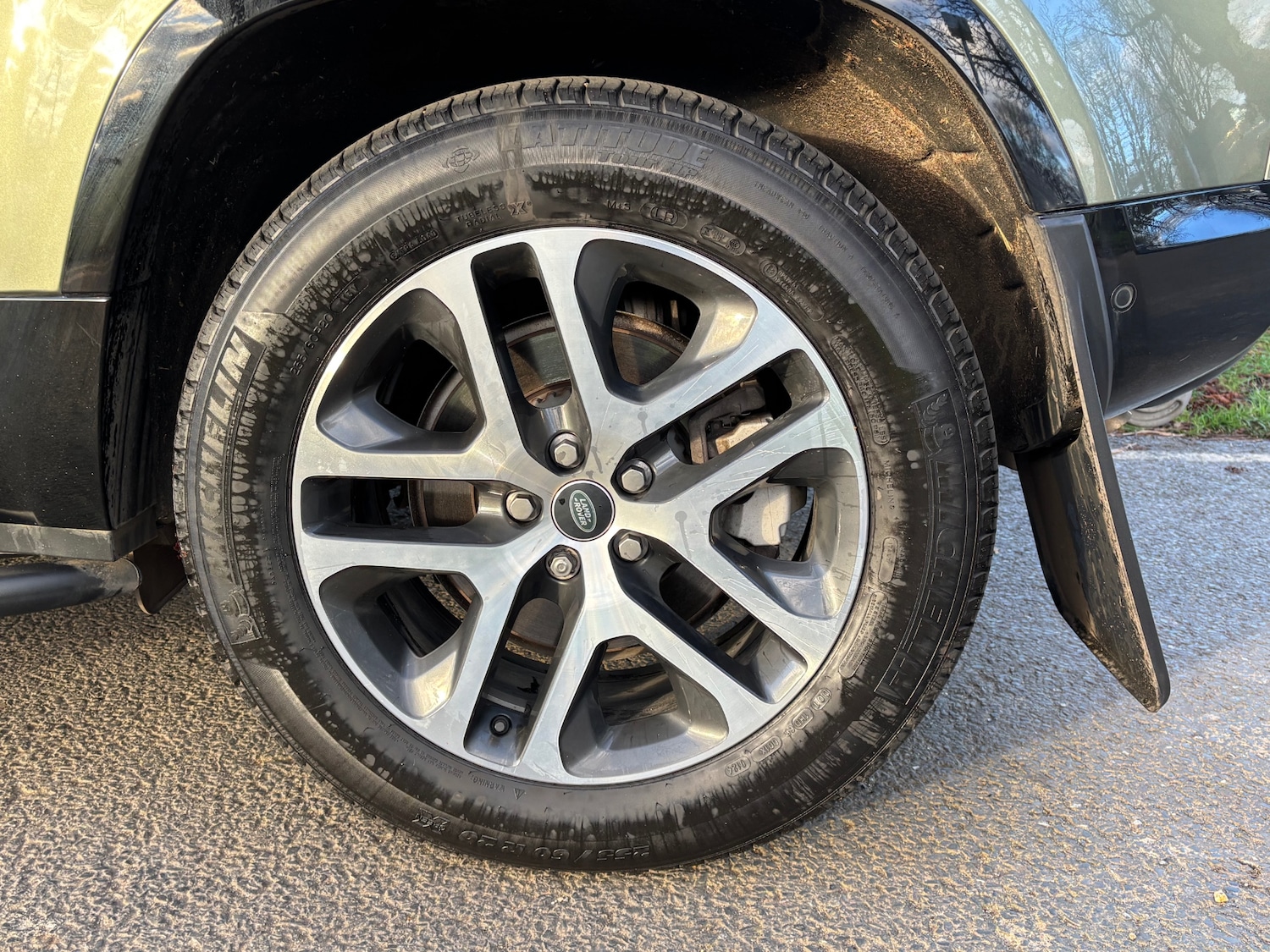 Used Land Rover Defender 2024 for sale - 77303903: Photo 19