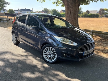 Used Ford Fiesta 2015 for sale - 79462830: Photo