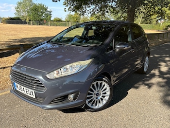 Used Ford Fiesta 2015 for sale - 79462830: Photo