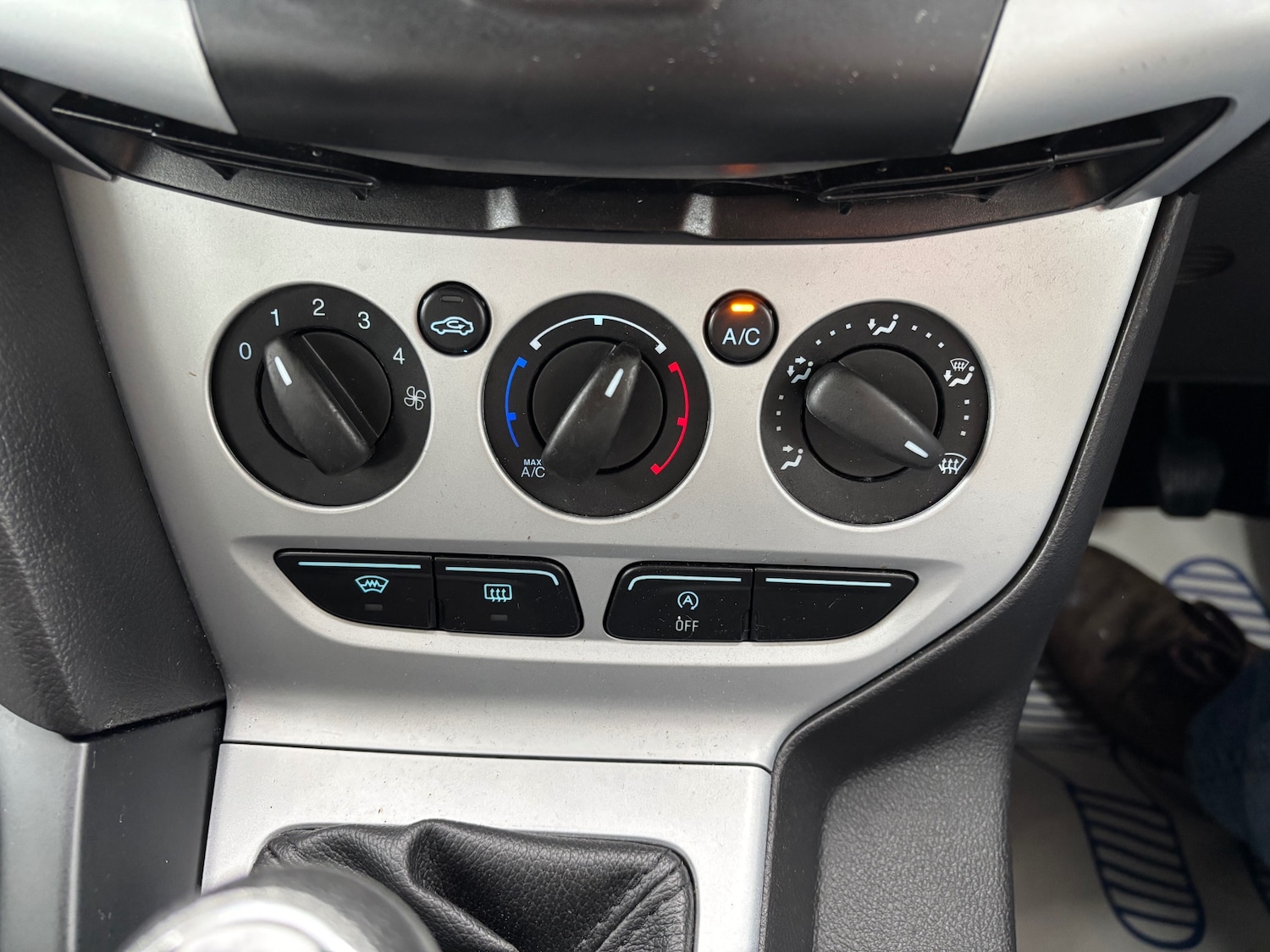 Used Ford Focus 2014 for sale - 77847990: Photo 13