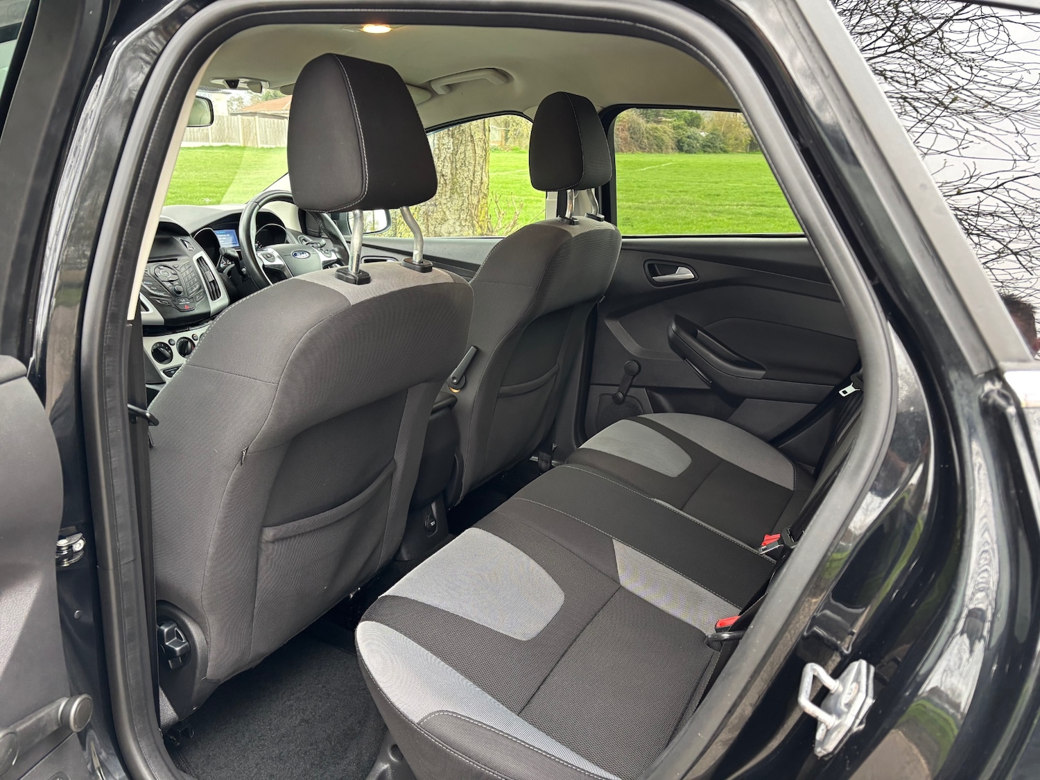 Used Ford Focus 2014 for sale - 77847990: Photo 8